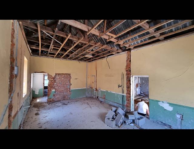 1,300M² APARTMENT BLOCK FOR SALE IN OBSERVATORY